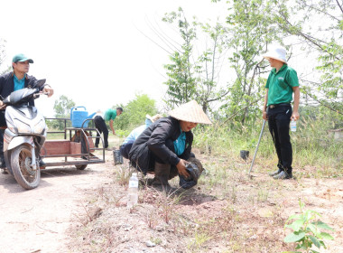 สหกรณ์จังหวัดบึงกาฬ พร้อมด้วยสหกรณ์การเกษตรเมืองบึงกาฬ ... พารามิเตอร์รูปภาพ 44